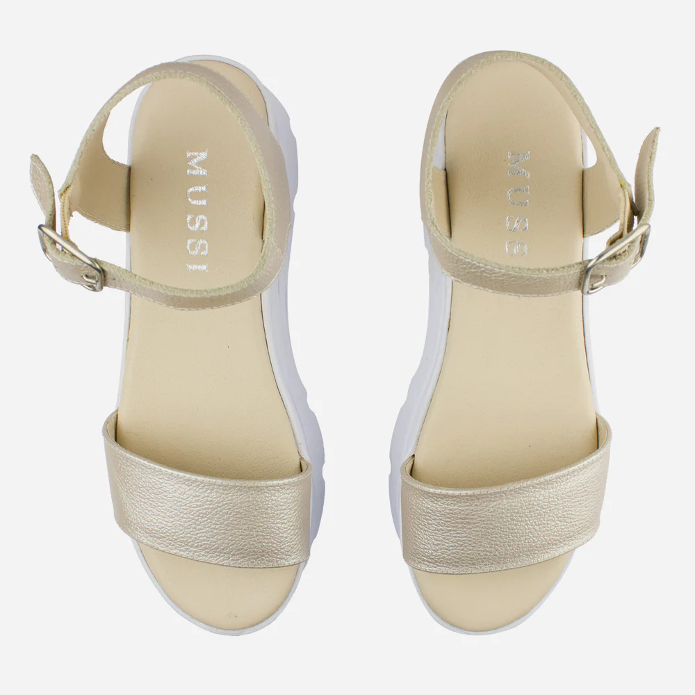 Sandalia chunky llaru de cuero para mujer - Champaña - Image 4