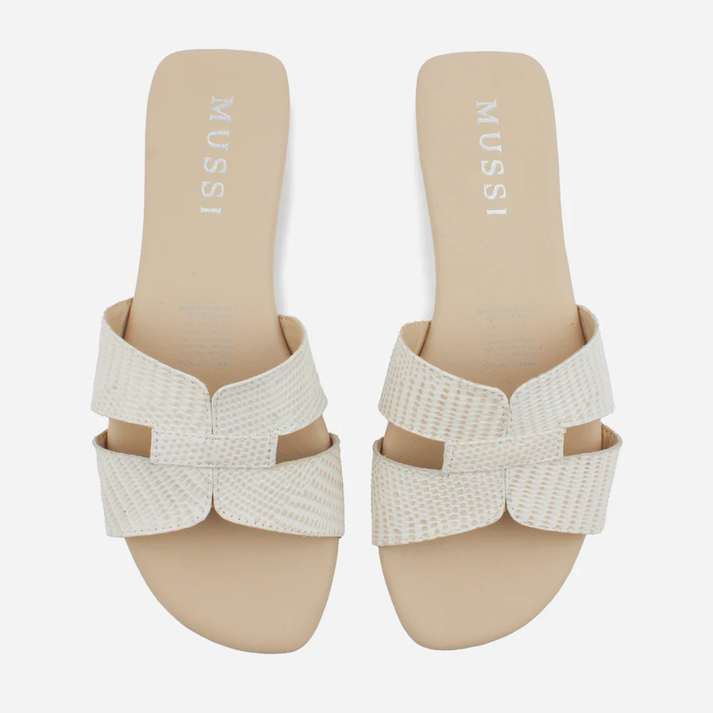 Sandalia plana lyon de cuero para mujer - Perla - Image 4