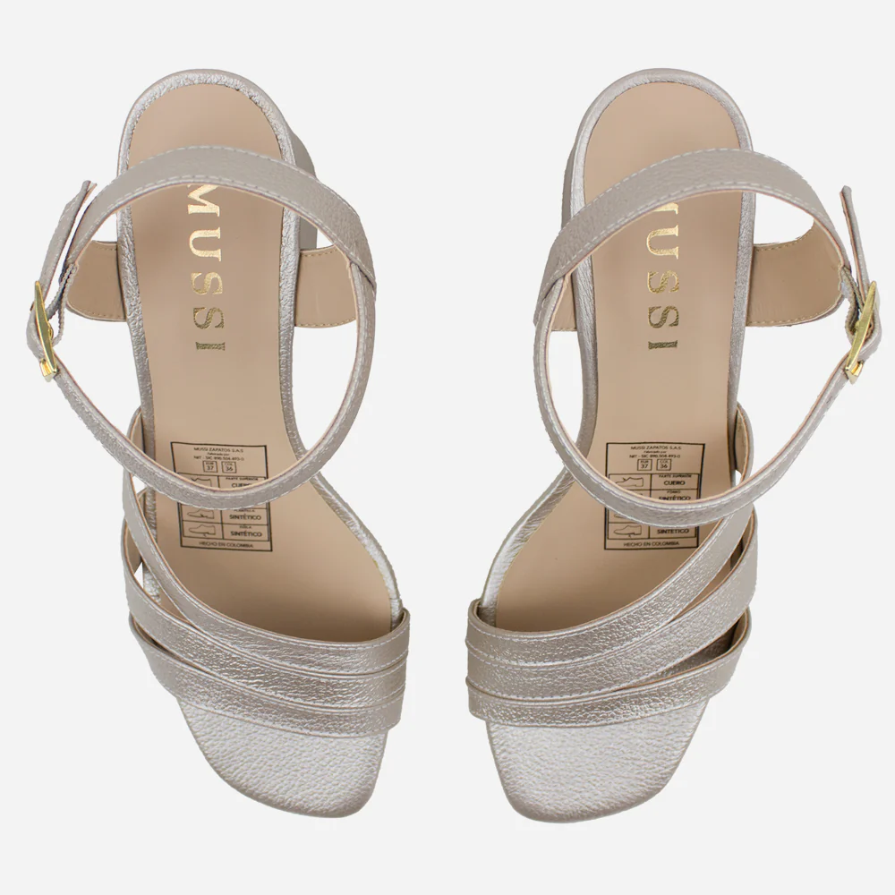 Sandalia tacon violeta de cuero para mujer - Champaña - Image 4